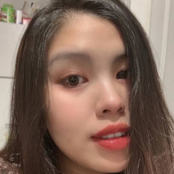 Meet your Posher, Tuyen - Picture 1 of 1